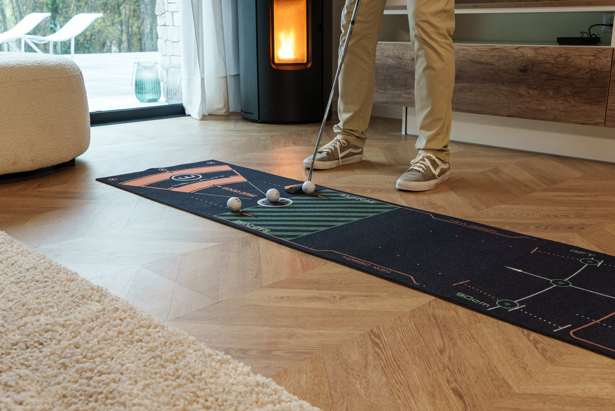 Wellputt Premium Putting Mat 4m x 50cm - High Speed (Black)