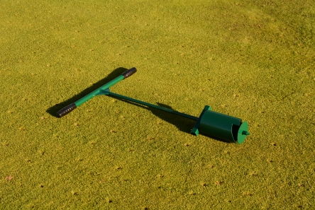 Standard Screw Action Holecutter (4.25 inch diameter) - Active Golf Projects